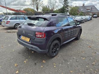 skadebil auto Citroën C4 cactus 1.2 12V 2017/8