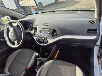 Kia Picanto 1.2 16v picture 7