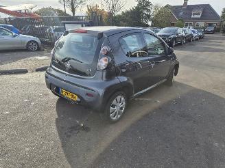 damaged passenger cars Citroën C1 1.0 12v 2012/1