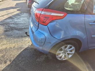 Citroën C4 PICASSO 1.8 16v picture 5