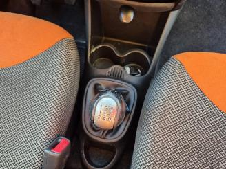 Toyota Aygo 1.0 12v picture 8