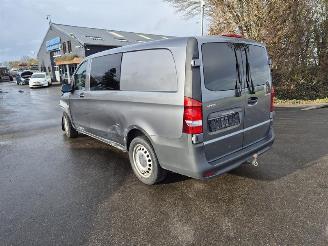 Mercedes Vito 119 CDi dubbelcabine picture 2