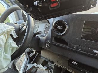 Mercedes Sprinter 519 CDi picture 7