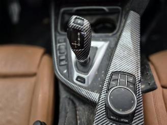 BMW 3-serie 330e picture 7