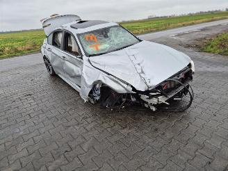 BMW 3-serie 330e picture 4