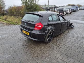 Salvage car BMW 1-serie 116i 2007/12