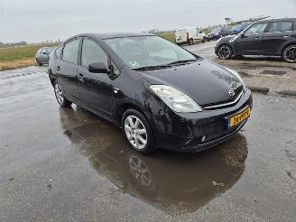 Toyota Prius 1.5 Hybrid picture 4