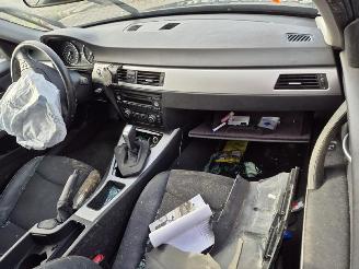 BMW 3-serie 318i touring picture 5