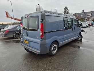Renault  Trafic 2.0 dCi picture 1