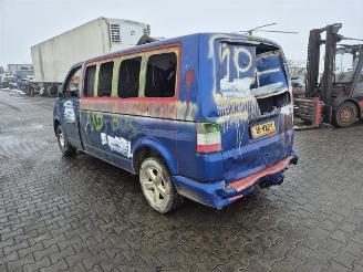 Volkswagen Transporter 2.5 TDi picture 2