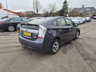 Coche accidentado Toyota Prius 1.8 Plug-in 2013/10