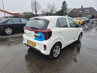 Schadeauto Kia Picanto 1.0 DPi 2025/4