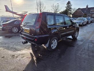 skadebil auto Nissan X-Trail 2.2 dCi 2005/9