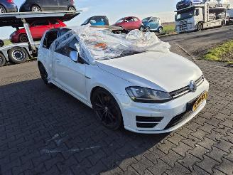 Volkswagen Golf 2.0R 4motion picture 4