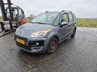 Citroën C3 picasso 1.6 picture 3