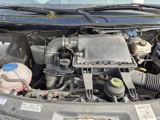 Volkswagen Crafter 2.0 TDi picture 9