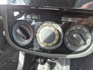 Opel Corsa 1.4 16v picture 6