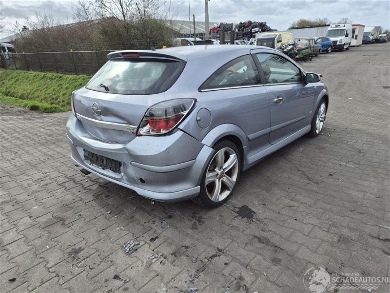 Opel Astra GTC 1.6 16v