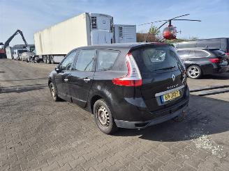 Renault Scenic 1.6 16v picture 2