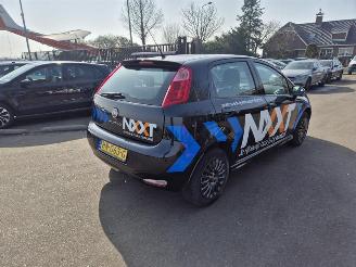 Unfallwagen Fiat Punto 1.3 JTD 2015/11