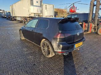 Volkswagen Golf 1.2 TSi picture 2