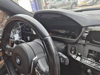 BMW 3-serie 318i Touring picture 7
