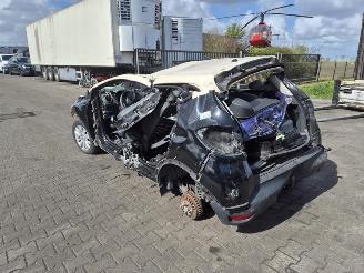 Renault Captur 1.5 dCi picture 2