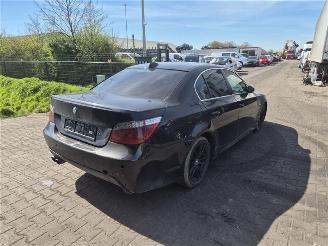 BMW 5-serie 530d picture 1