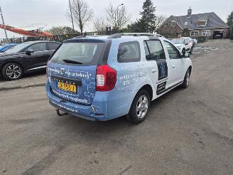 Coche accidentado Dacia Logan MCV 0.9 TCe 2016/4