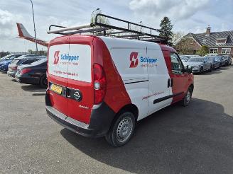 skadebil bedrijf Opel Combo 1.3 CDTi 2018/4