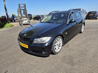 BMW 3-serie Touring 325i picture 3
