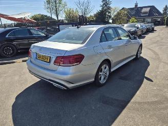 uszkodzony samochody osobowe Mercedes E-klasse 300 BlueTec Hybrid V6 24V 2015/4