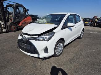 Toyota Yaris 1.33 picture 3