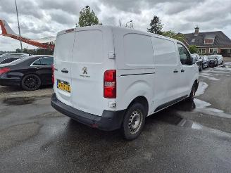 damaged passenger cars Peugeot Expert 2.0 BlueHDi 2017/9