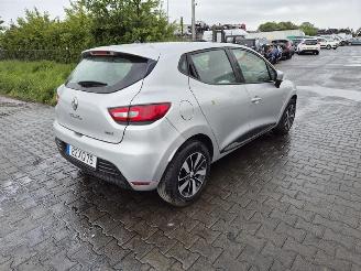 Démontage voiture Renault Clio 1.5 dCi 2017/1