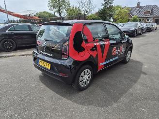 skadebil auto Volkswagen Up! 1.0 12v 2018/1