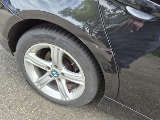 BMW 3-serie 316i Touring picture 6