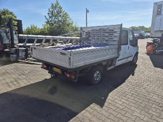 Vrakbiler auto Ford Transit 2.4 TDCi 2011/2