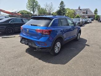 Unfallwagen Volkswagen T-Roc 1.0 TSi 2024/3