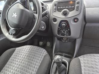 Peugeot 108 1.0 12v VVT picture 8