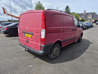 krockskadad bil bedrijf Mercedes Vito 109 Cdi 2007/6