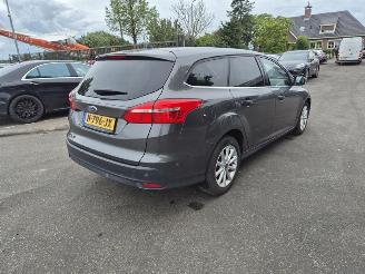 damaged passenger cars Ford Focus 1.5 TDCi 2016/9