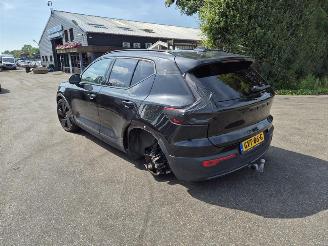 Volvo EX40 82 kWh picture 2