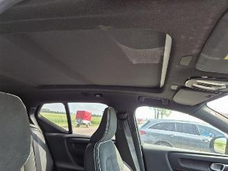 Volvo EX40 82 kWh picture 12
