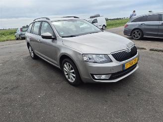 Skoda Octavia Combi 1.2 TSi picture 4