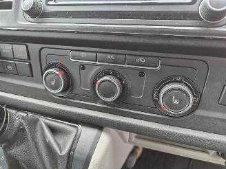 Volkswagen Transporter 2.0 BiTDi picture 6