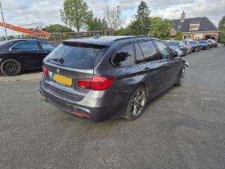 Vaurioauto  passenger cars BMW 3-serie 318i Touring 2019/6