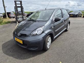 Toyota Aygo 1.0 picture 3