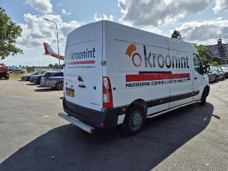 krockskadad bil bedrijf Renault Master 2.3 dCi 2018/4
