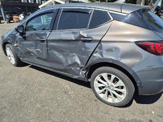 Opel Astra 1.6 CDTi picture 7